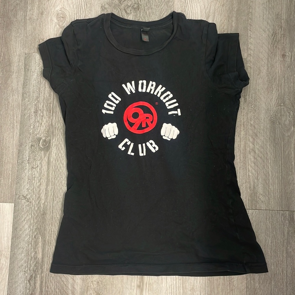 9rounds 100 workouts size M